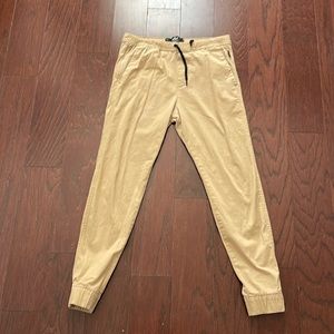Hollister Men’s Skinny Jogger Khaki Color Size Small